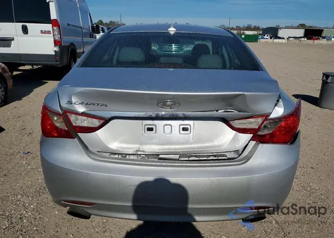 2013 Hyundai Sonata Se z USA, uszkodzony, nr VIN 5NPEC4AC5DH771480